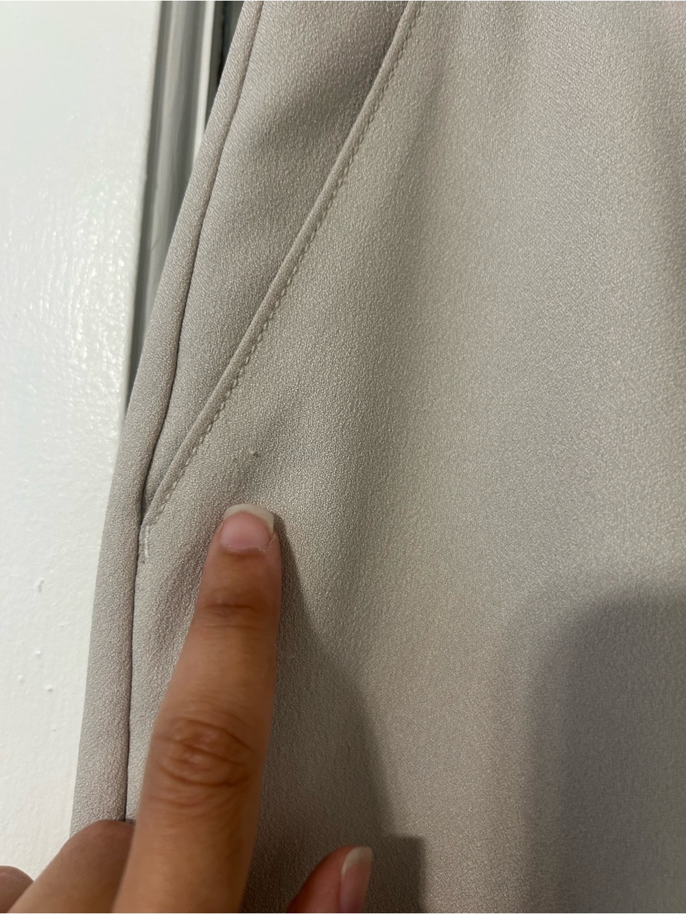 Abercrombie and Fitch Tailored Trousers - Picture 4 of 4